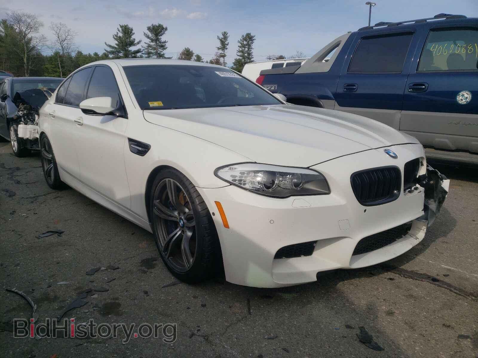 Photo WBSFV9C59DD096077 - BMW M5 2013