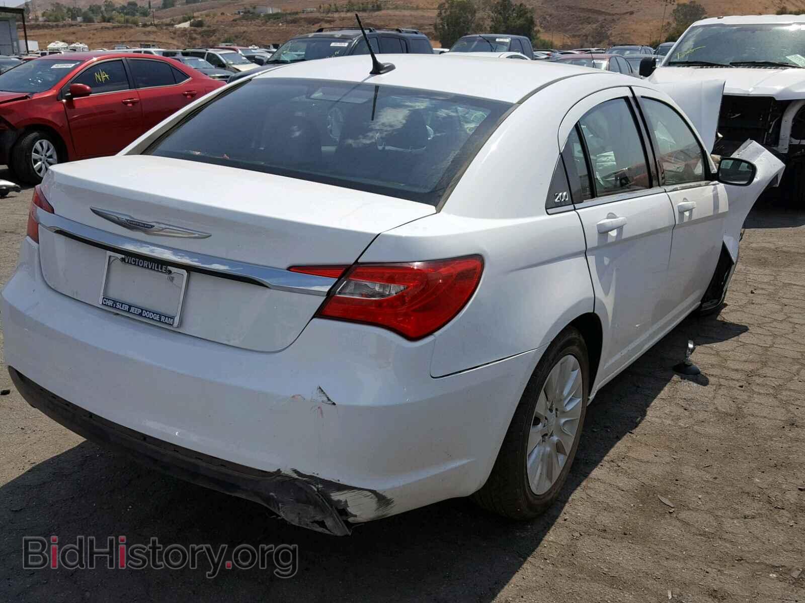 2012 CHRYSLER 200 - VIN: 1C3CCBAB7CN188561 - Фото 4