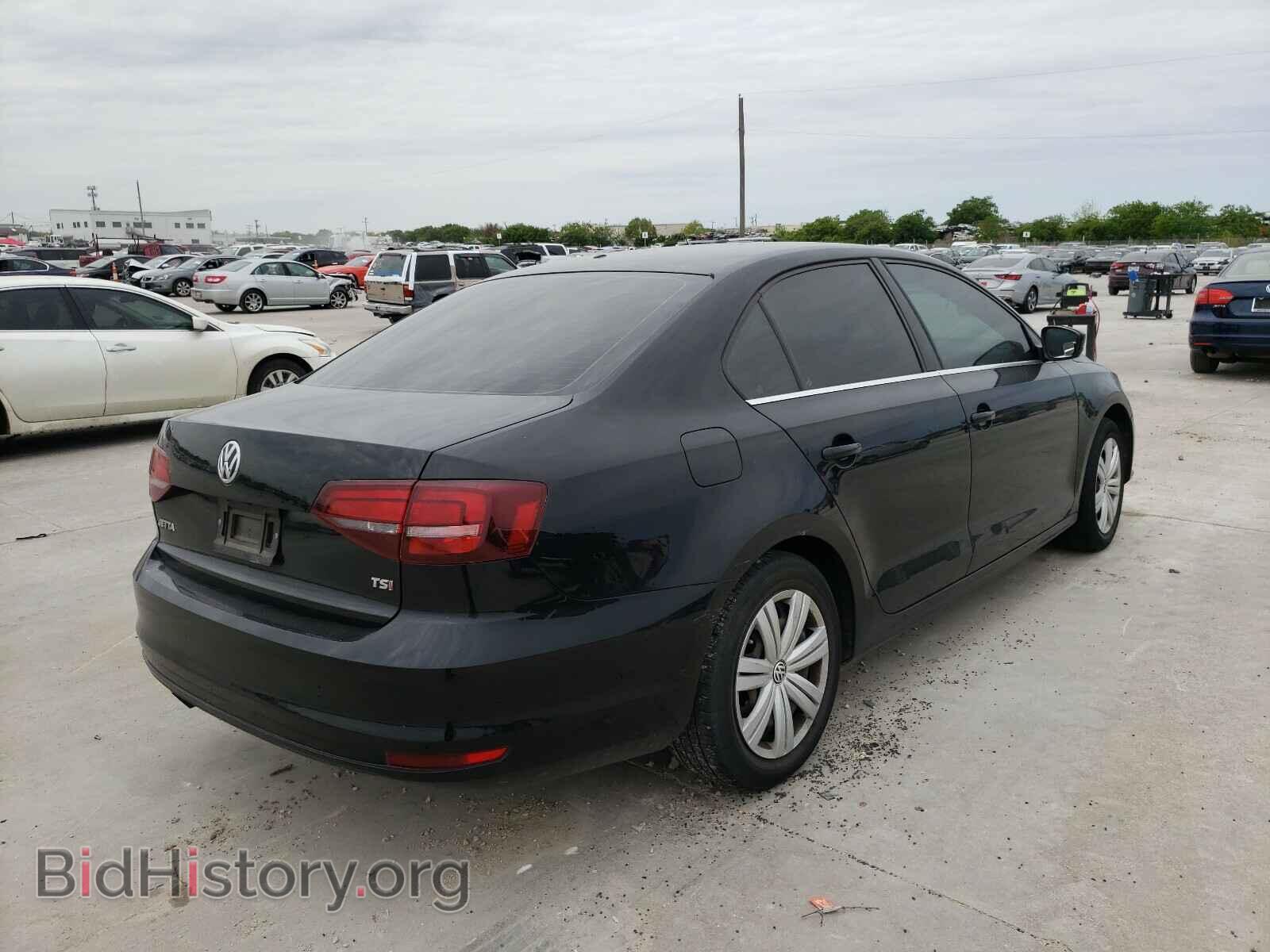 2017 VOLKSWAGEN JETTA - VIN: 3VW2B7AJ7HM227047 - Фото 4