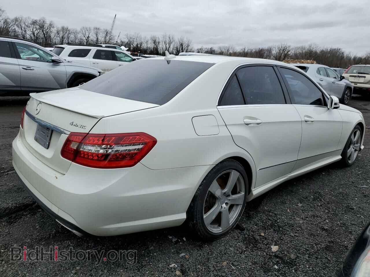 2011 MERCEDES-BENZ E-CLASS - VIN: WDDHF8HB9BA446186 - Фото 3