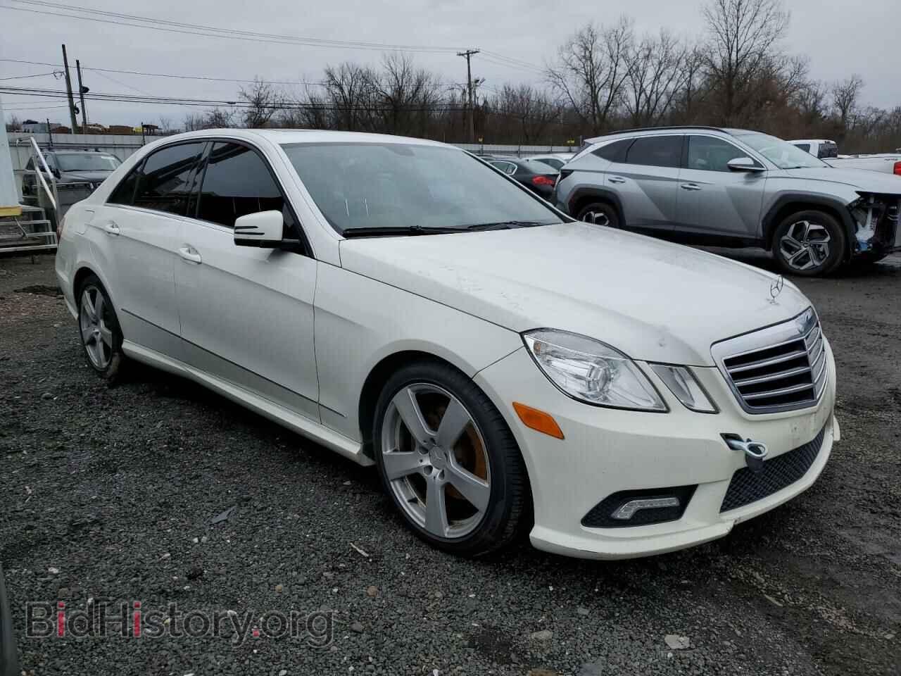 2011 MERCEDES-BENZ E-CLASS - VIN: WDDHF8HB9BA446186 - Фото 4