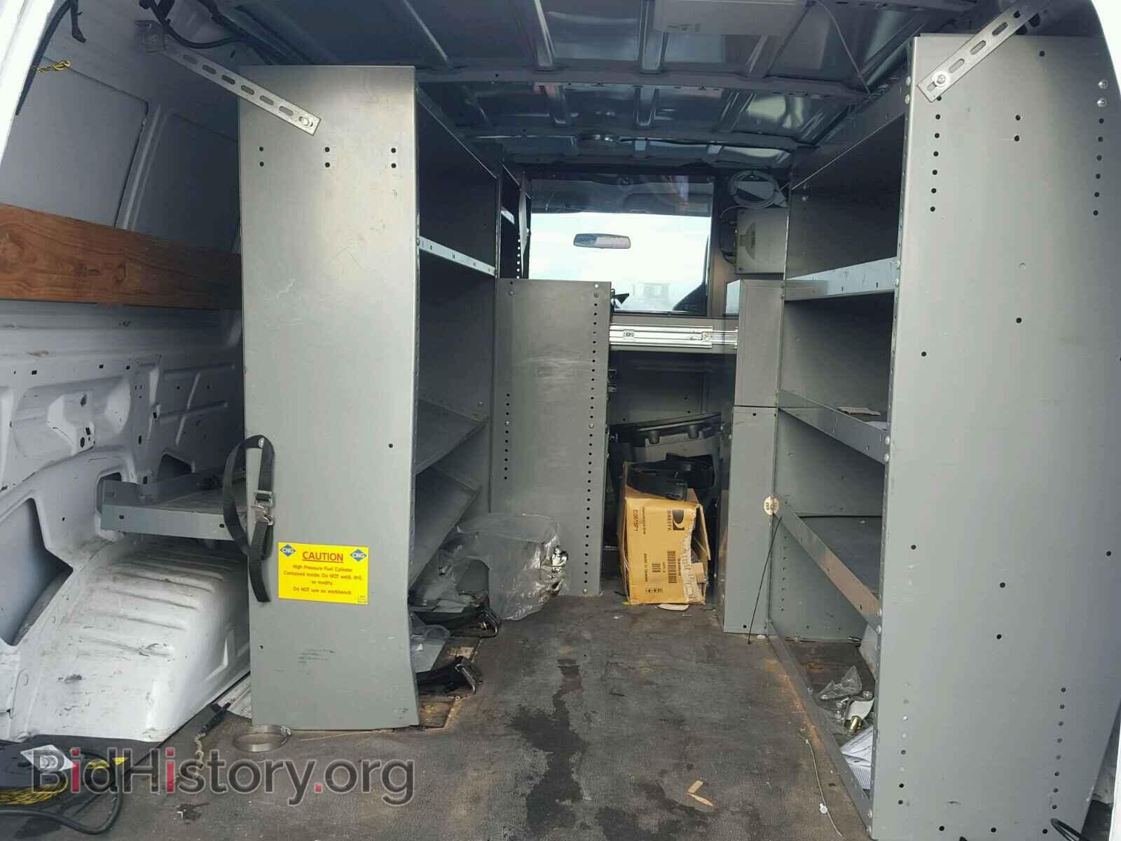 2010 FORD ECONOLINE - VIN: 1FTNE2EL3ADA08044 - Photo 4