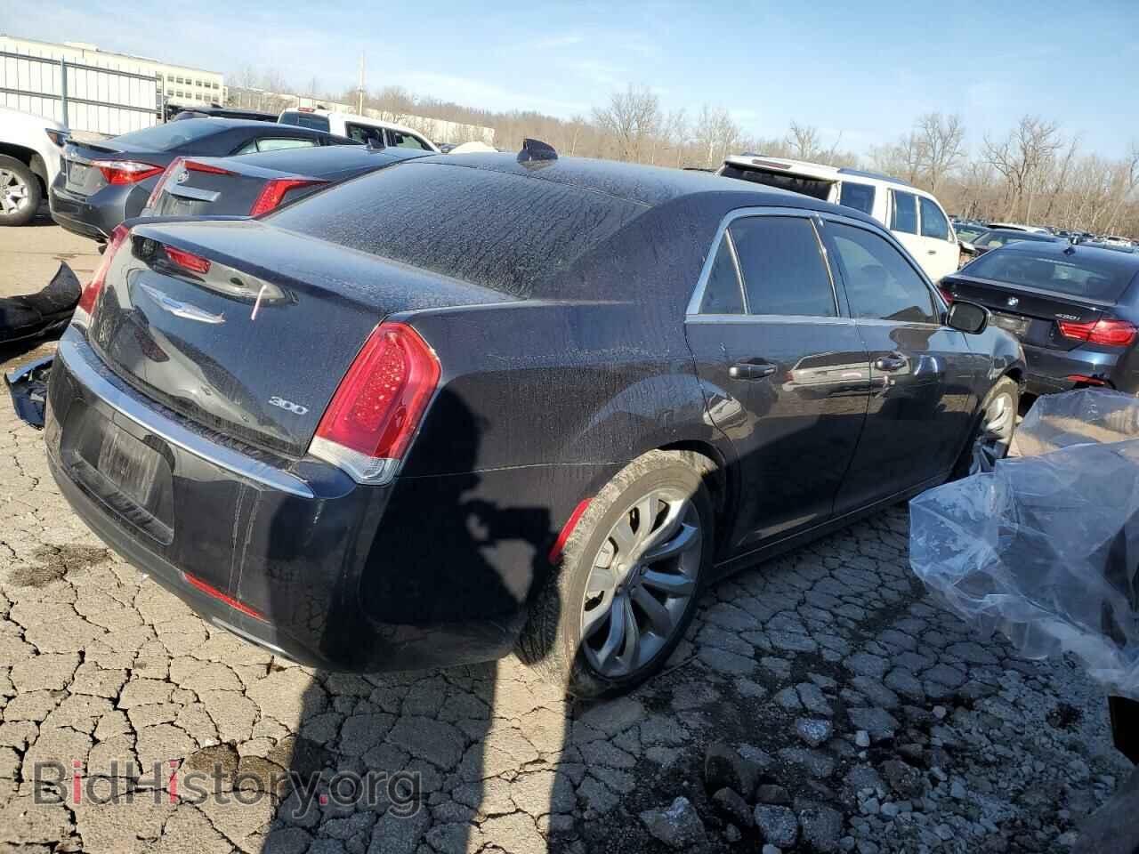 2018 CHRYSLER 300 - VIN: 2C3CCAAG4JH299984 - Фото 3