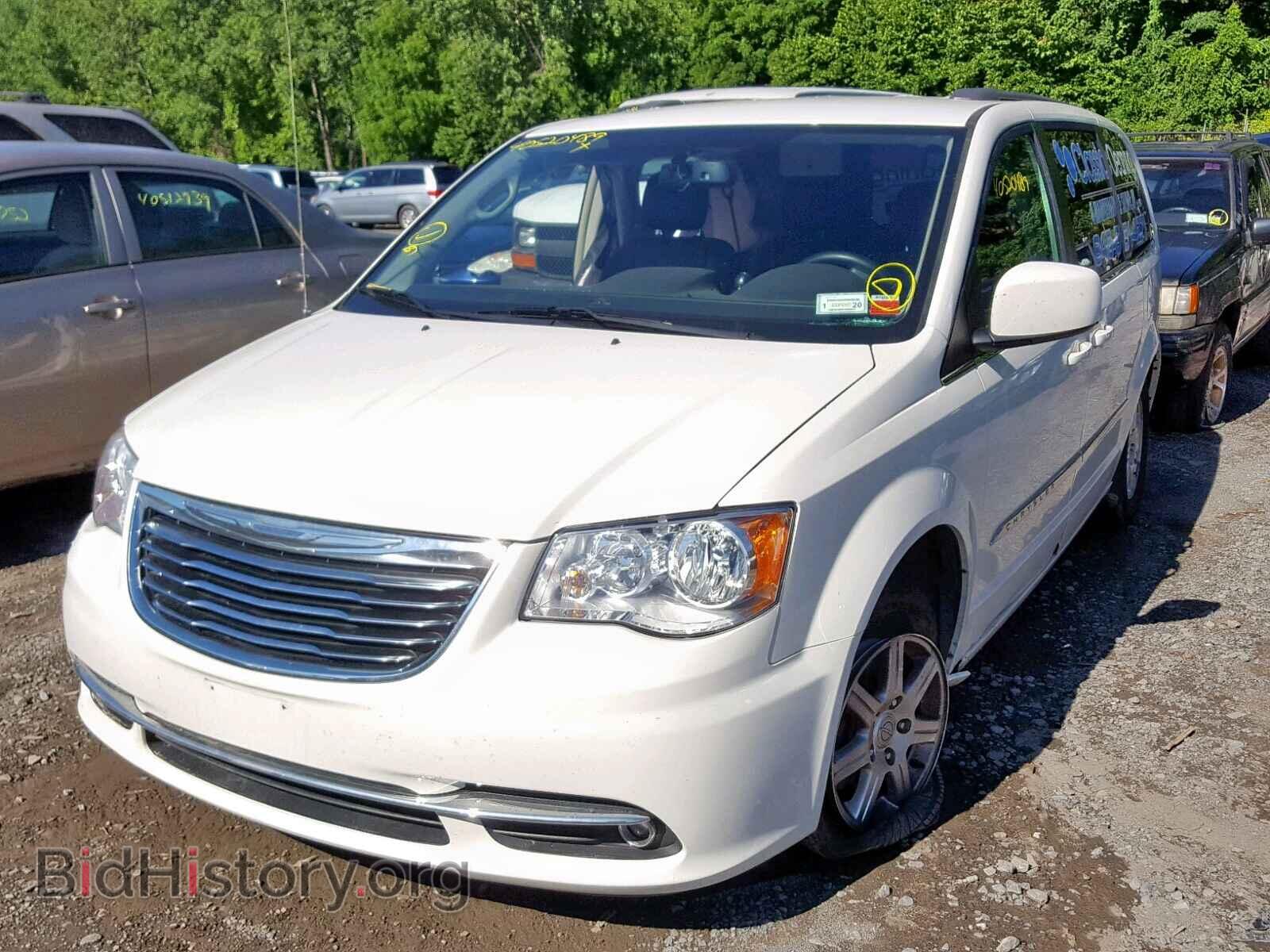 2012 CHRYSLER TOWN & COU - VIN: 2C4RC1BG4CR330359 - Фото 2