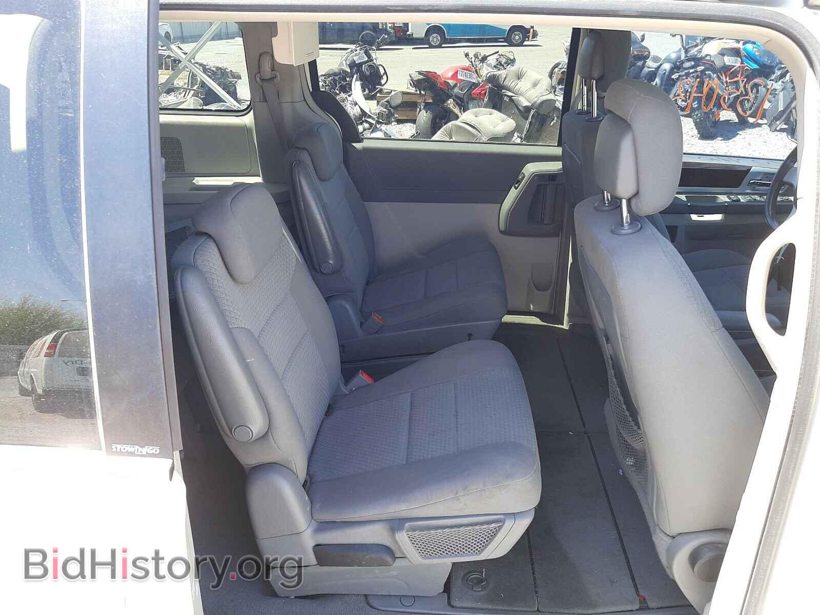2010 CHRYSLER MINIVAN - VIN: 2A4RR5D13AR270659 - Photo 6