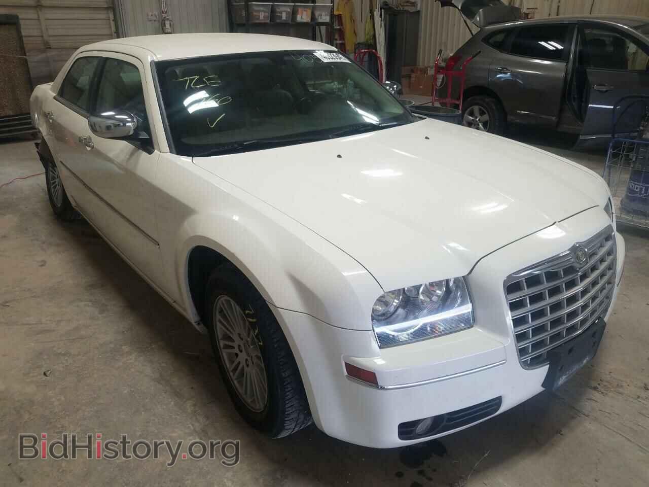 Photo 2C3CA5CV9AH160782 - CHRYSLER 300 2010