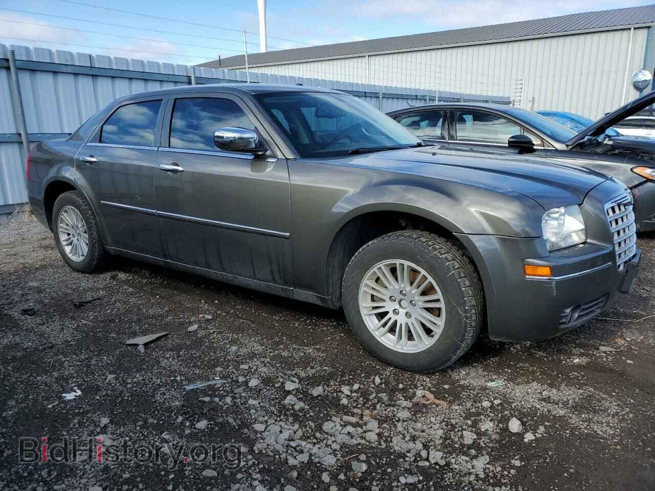 2010 CHRYSLER 300 - VIN: 2C3CA5CV7AH269533 - Фото 4