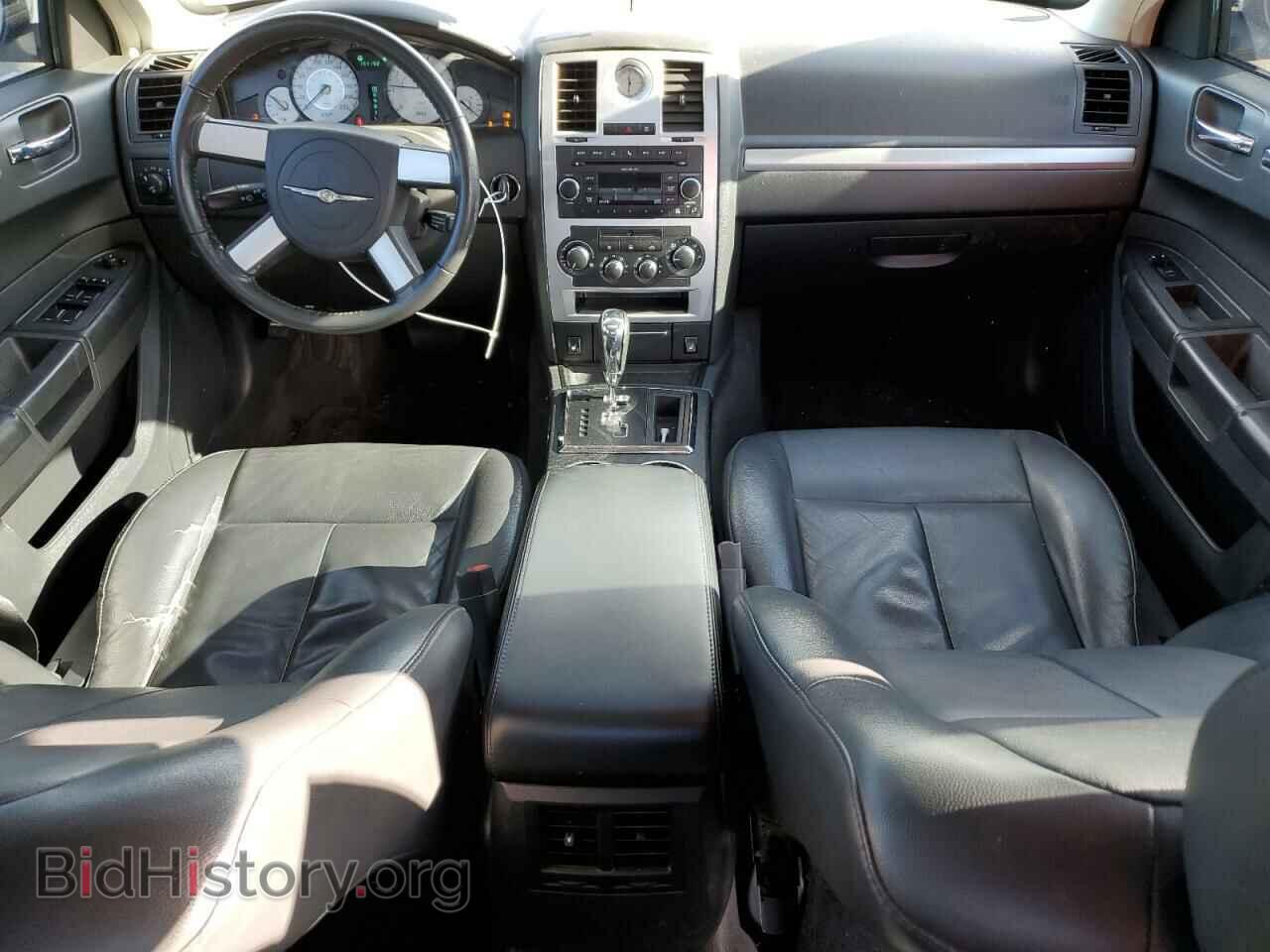 2010 CHRYSLER 300 - VIN: 2C3CA5CV7AH269533 - Фото 8