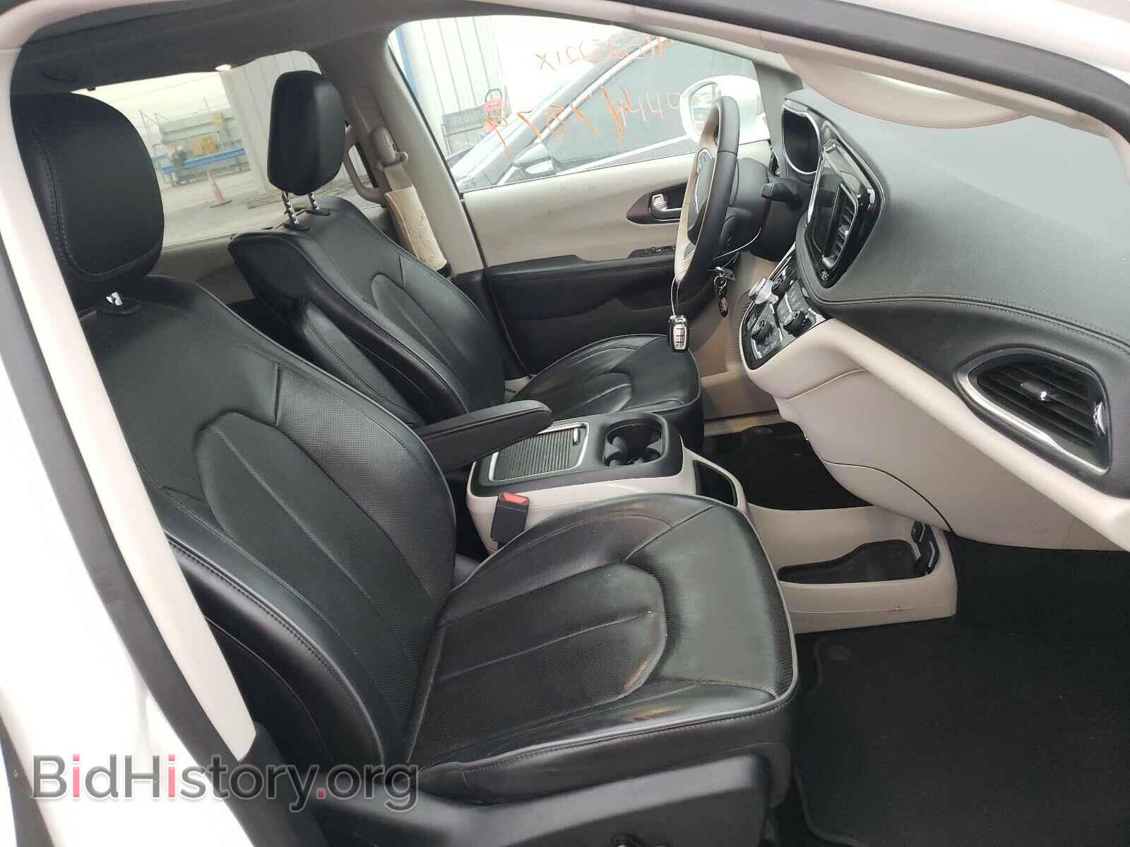 2017 CHRYSLER PACIFICA - VIN: 2C4RC1GG8HR812171 - Photo 5