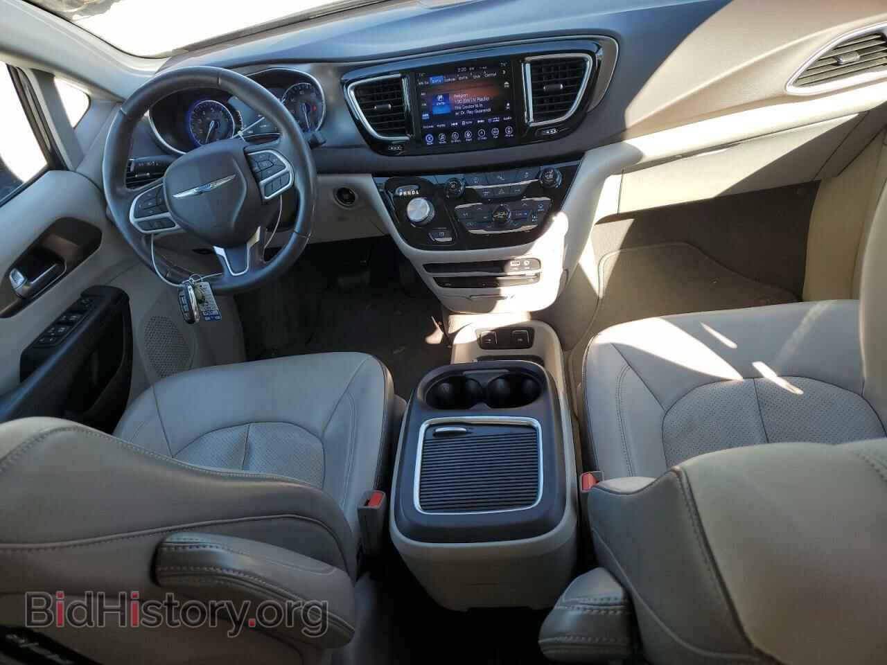 2017 CHRYSLER PACIFICA - VIN: 2C4RC1EG8HR712431 - Photo 8