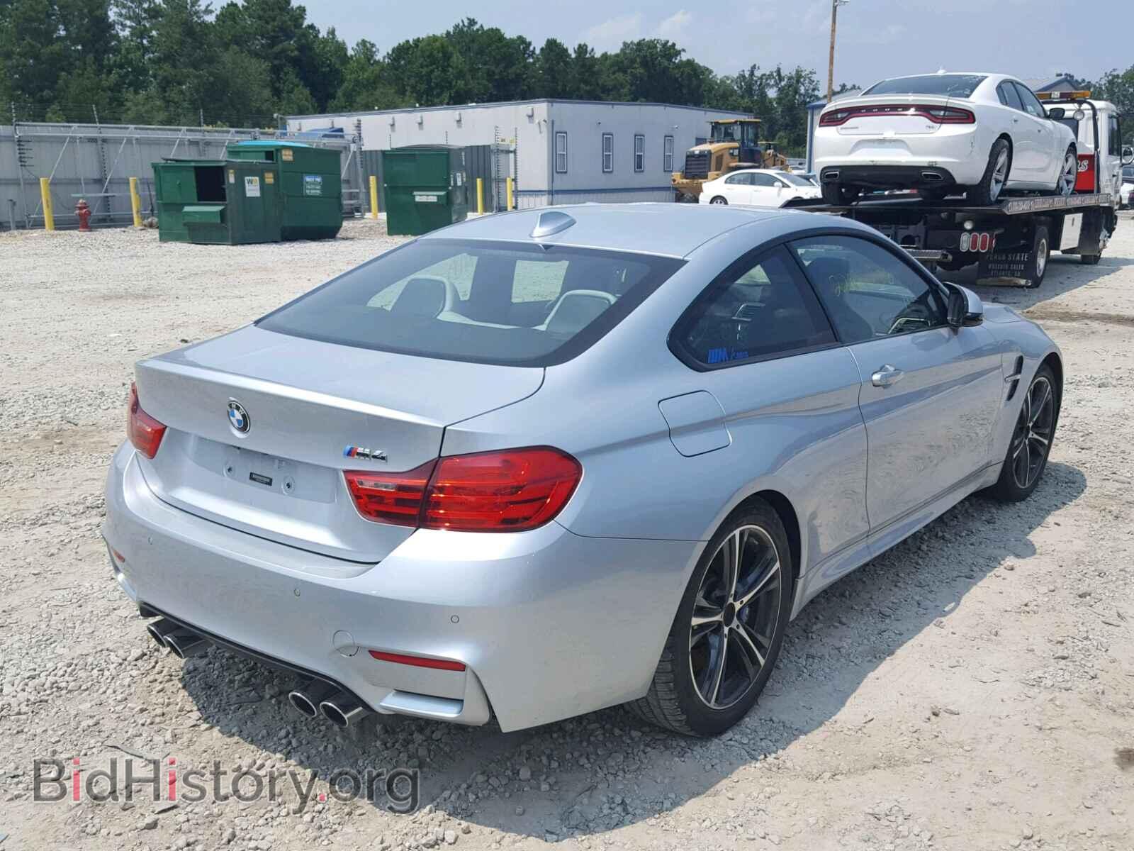 2016 BMW M4 - VIN: WBS3R9C52GK338456 - Фото 4