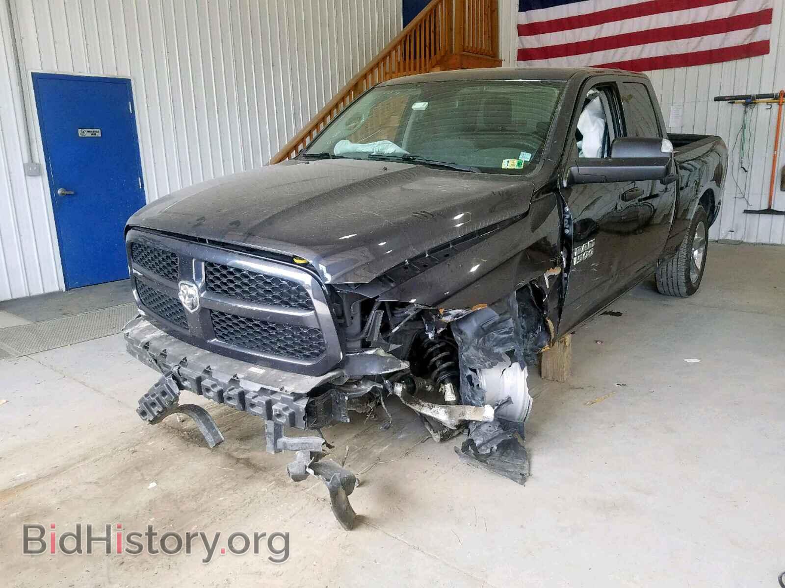 2016 RAM 1500 ST - VIN: 1C6RR7FT7GS352411 - Фото 2