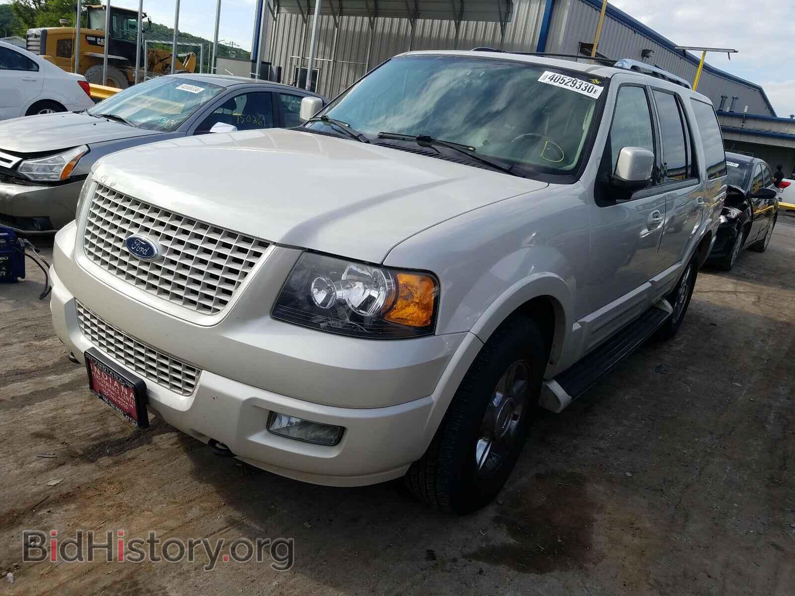 2005 FORD EXPEDITION - VIN: 1FMFU20505LA02872 - Фото 2