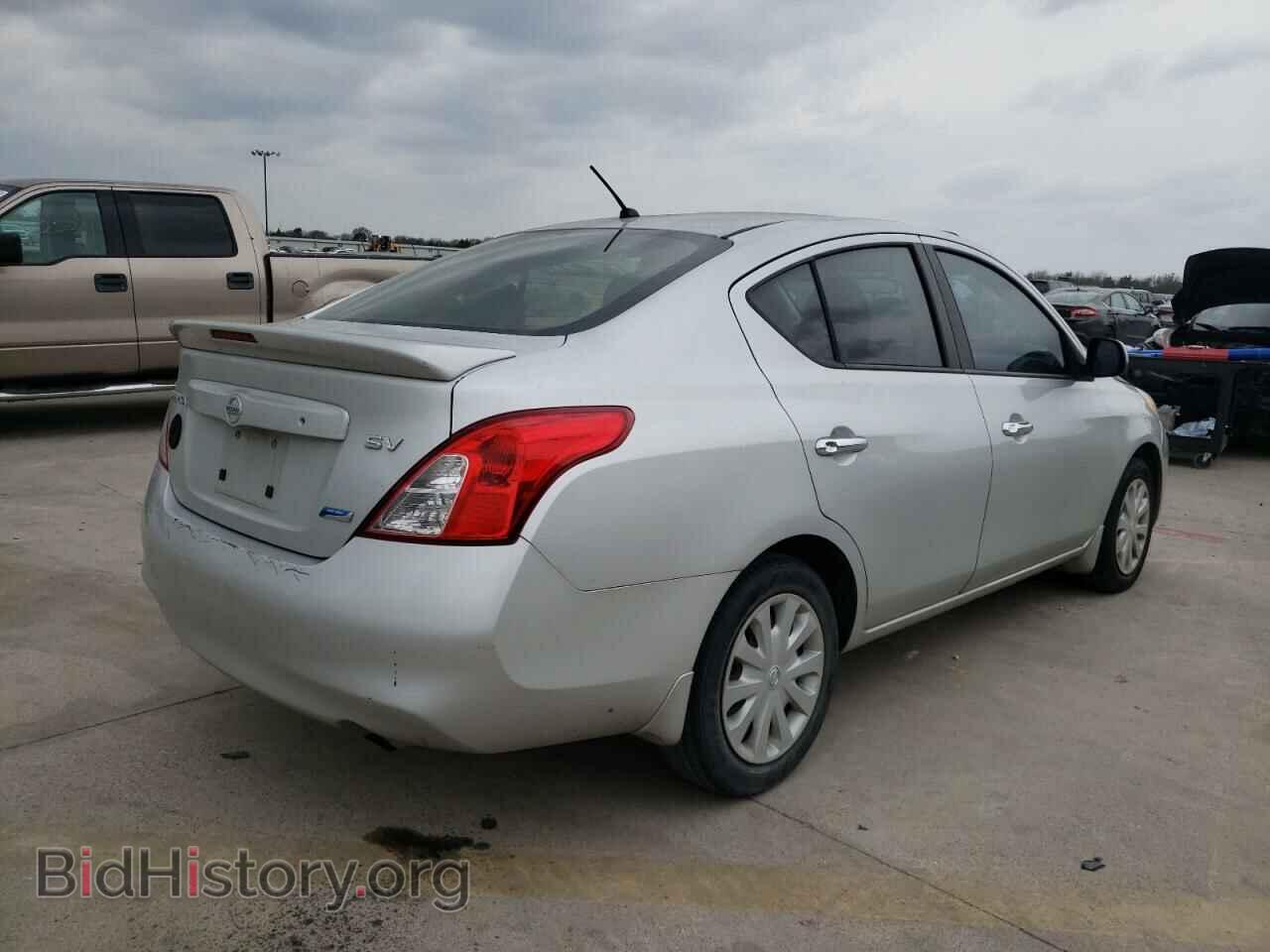 2013 NISSAN VERSA - VIN: 3N1CN7AP2DL839100 - Фото 4