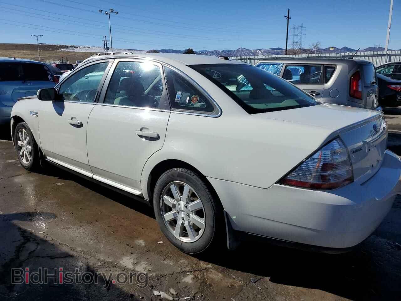 2009 FORD TAURUS - VIN: 1FAHP23W79G115036 - Фото 2