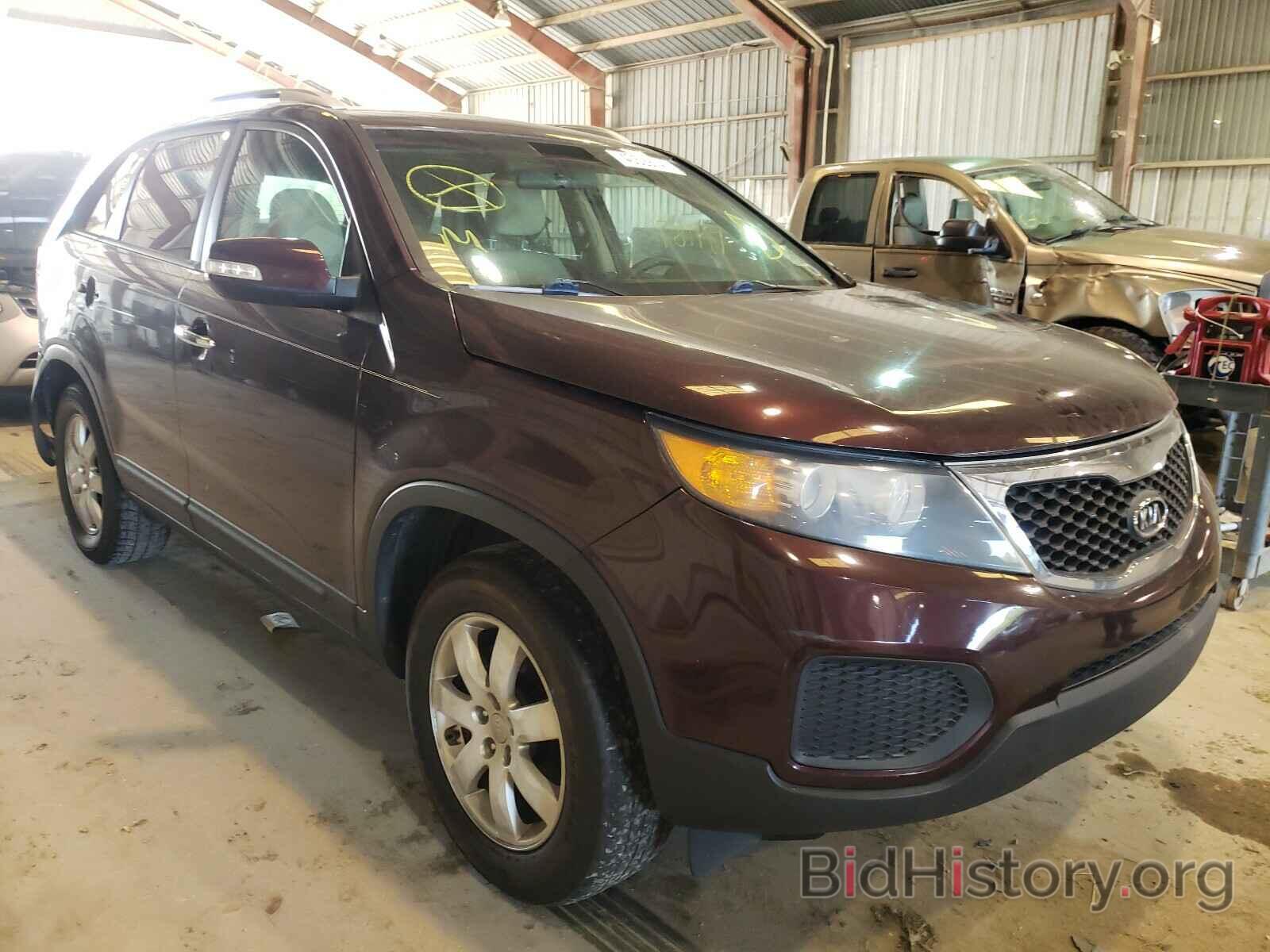 Photo 5XYKT4A24DG368074 - KIA SORENTO 2013