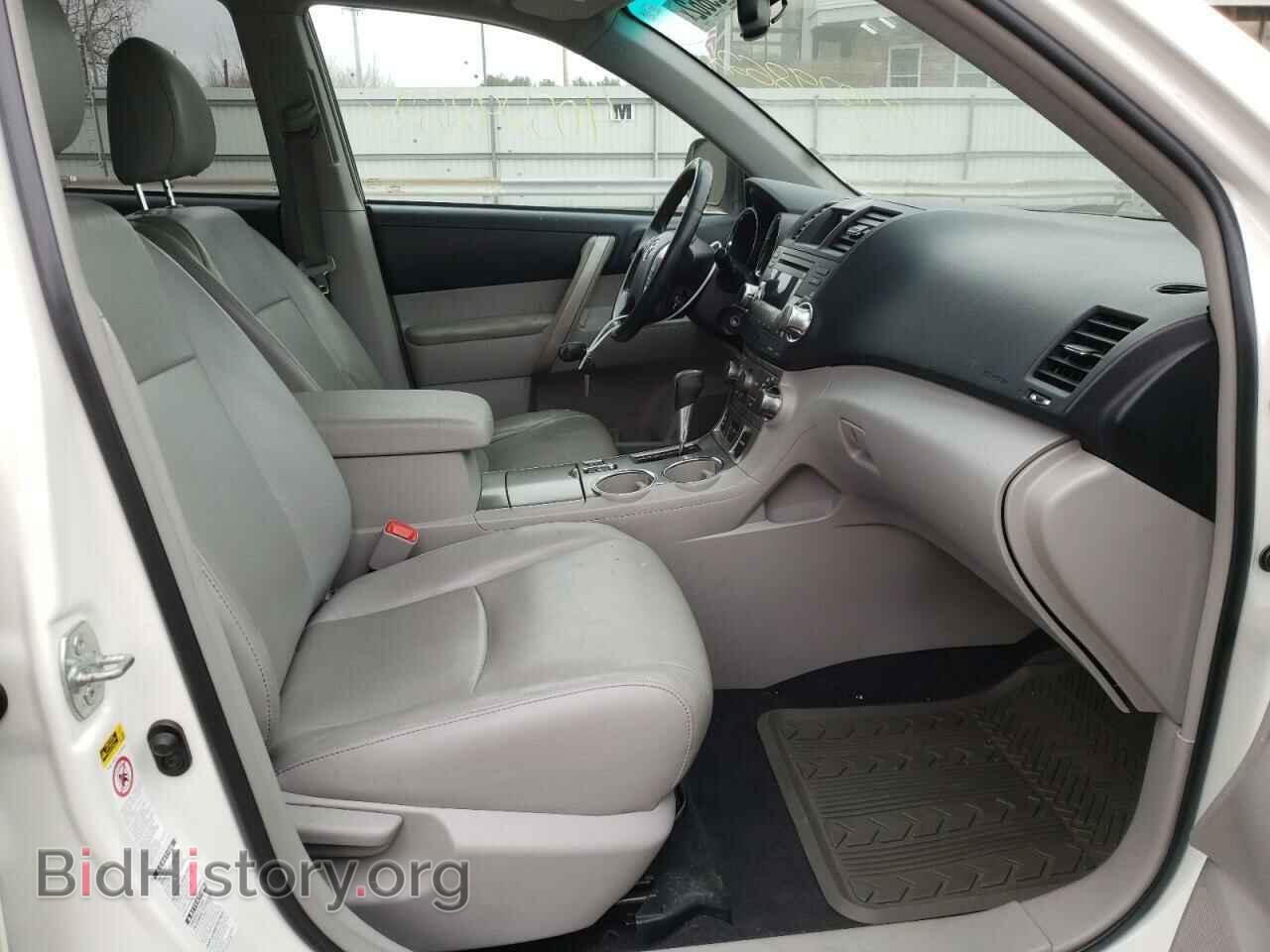 2011 TOYOTA HIGHLANDER - VIN: 5TDBK3EH4BS089431 - Фото 5