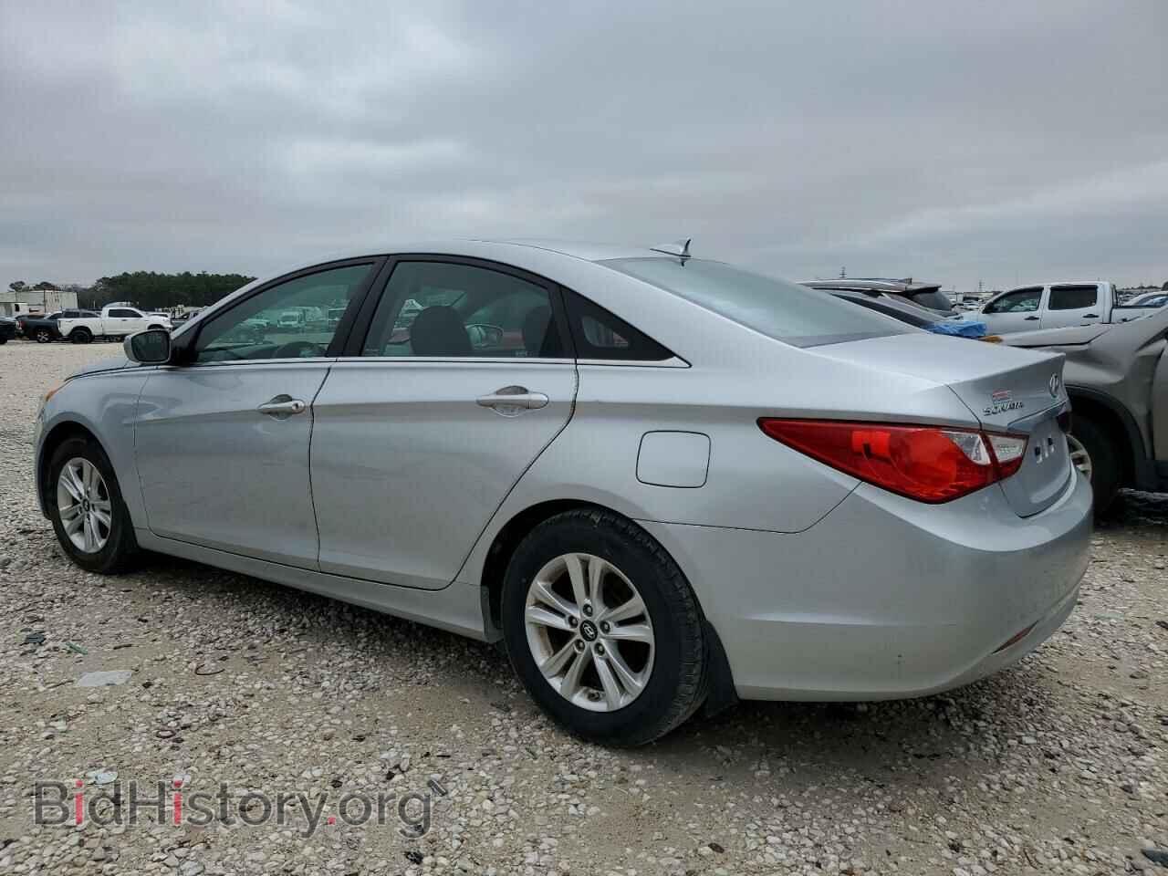2013 HYUNDAI SONATA - VIN: 5NPEB4AC7DH593395 - Фото 2