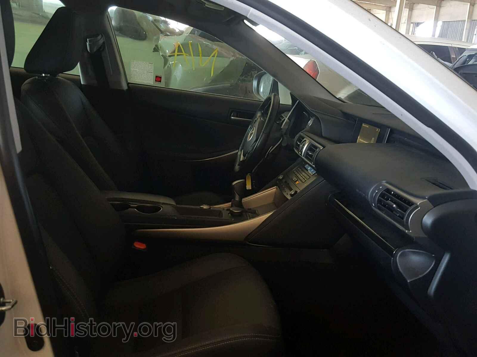 2017 LEXUS IS - VIN: JTHBA1D23H5061847 - Photo 5