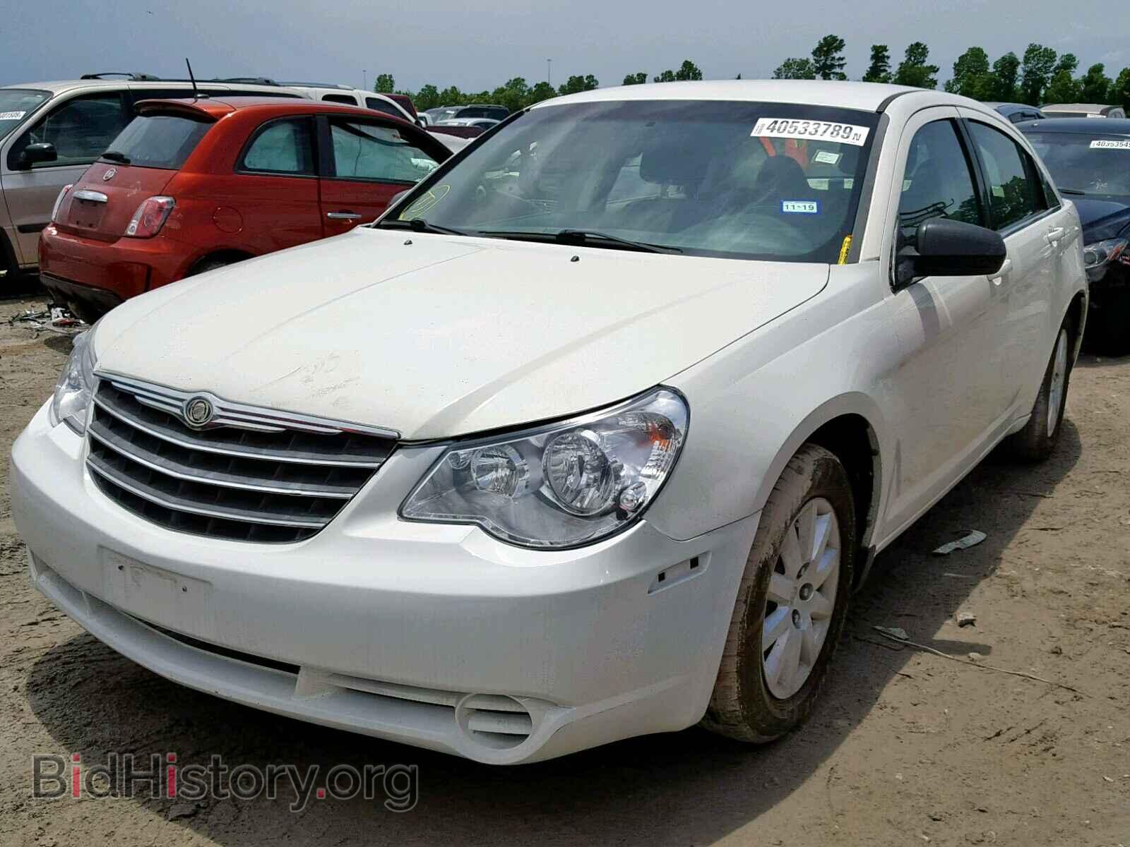 2010 CHRYSLER SEBRING - VIN: 1C3CC4FB5AN207464 - Фото 2