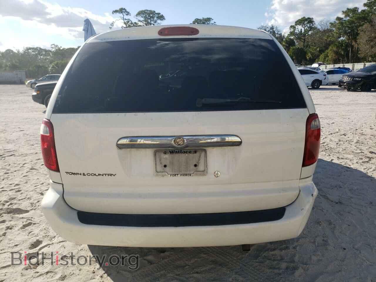 2006 CHRYSLER MINIVAN - VIN: 1A4GP45R86B733848 - Фото 6