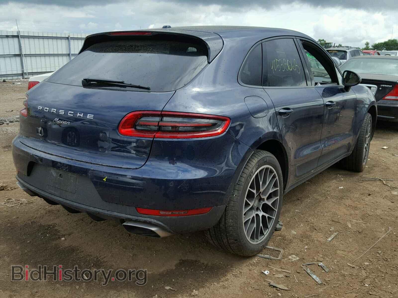 2017 PORSCHE MACAN - VIN: WP1AA2A52HLB80811 - Photo 4