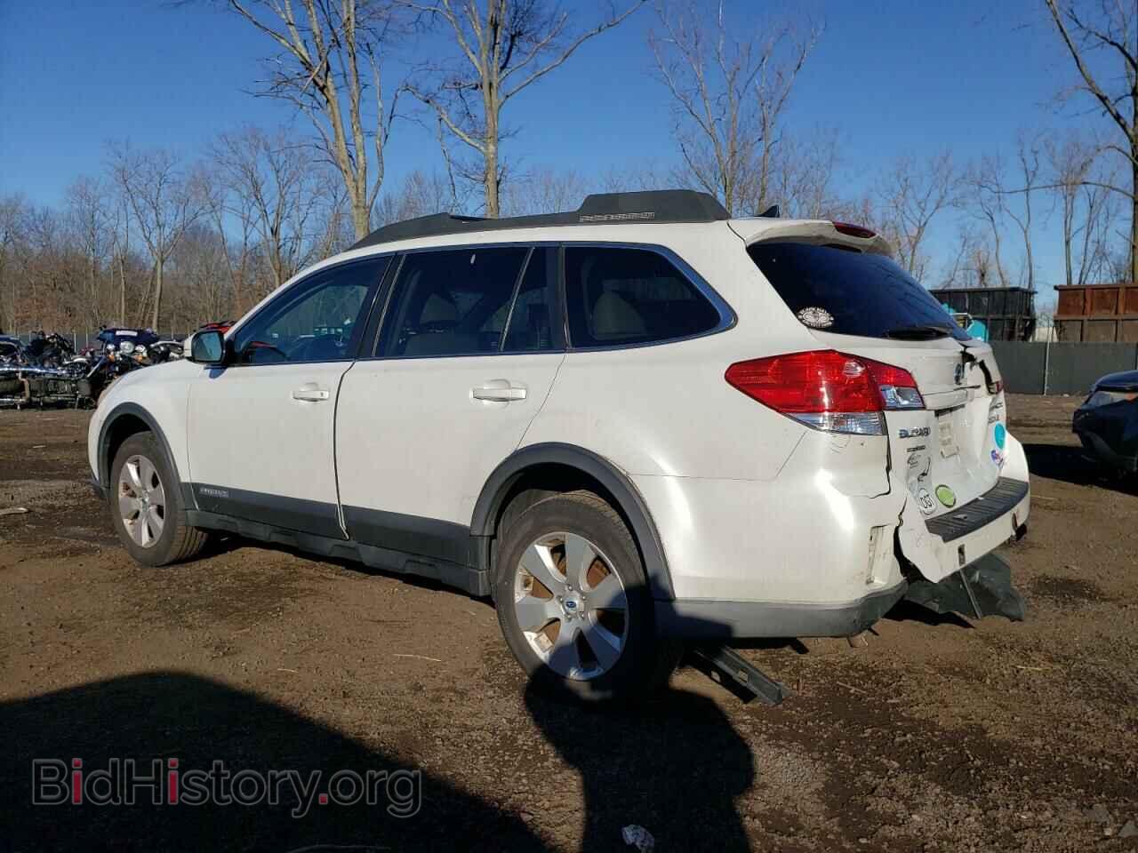 2011 SUBARU OUTBACK - VIN: 4S4BRBJC4B3444367 - Фото 2