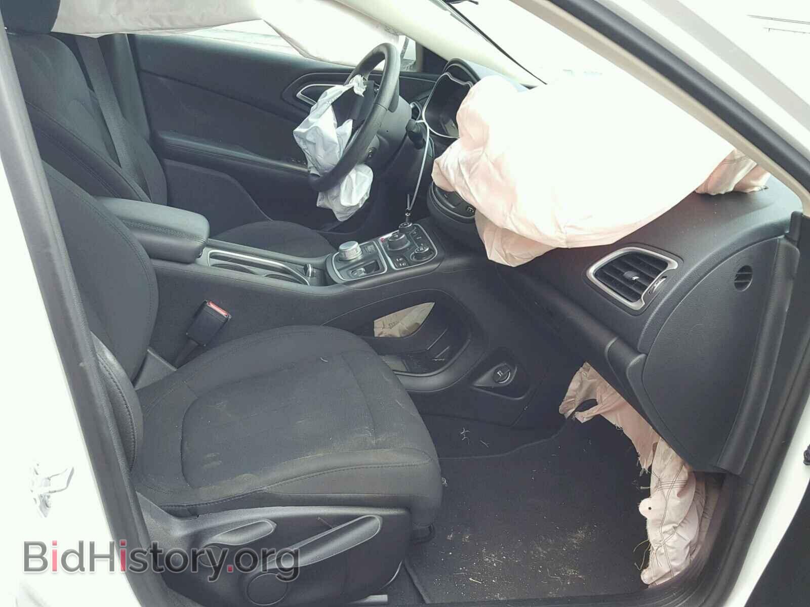 2015 CHRYSLER 200 - VIN: 1C3CCCABXFN671620 - Photo 5