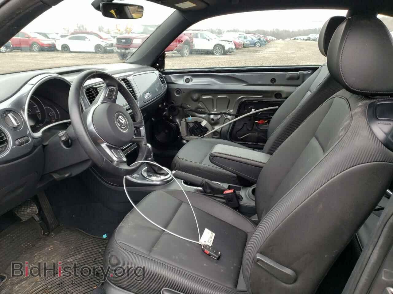 2019 VOLKSWAGEN BEETLE - VIN: 3VWJD7AT9KM714975 - Фото 7