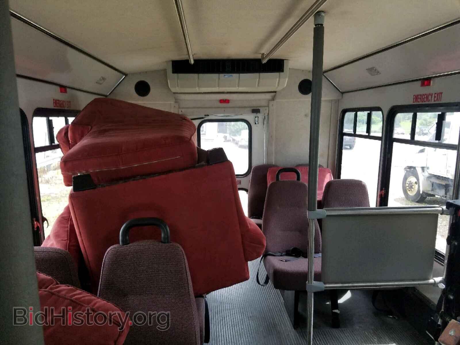 2004 FORD ECONOLINE - VIN: 1FDXE45P44HB50659 - Фото 6