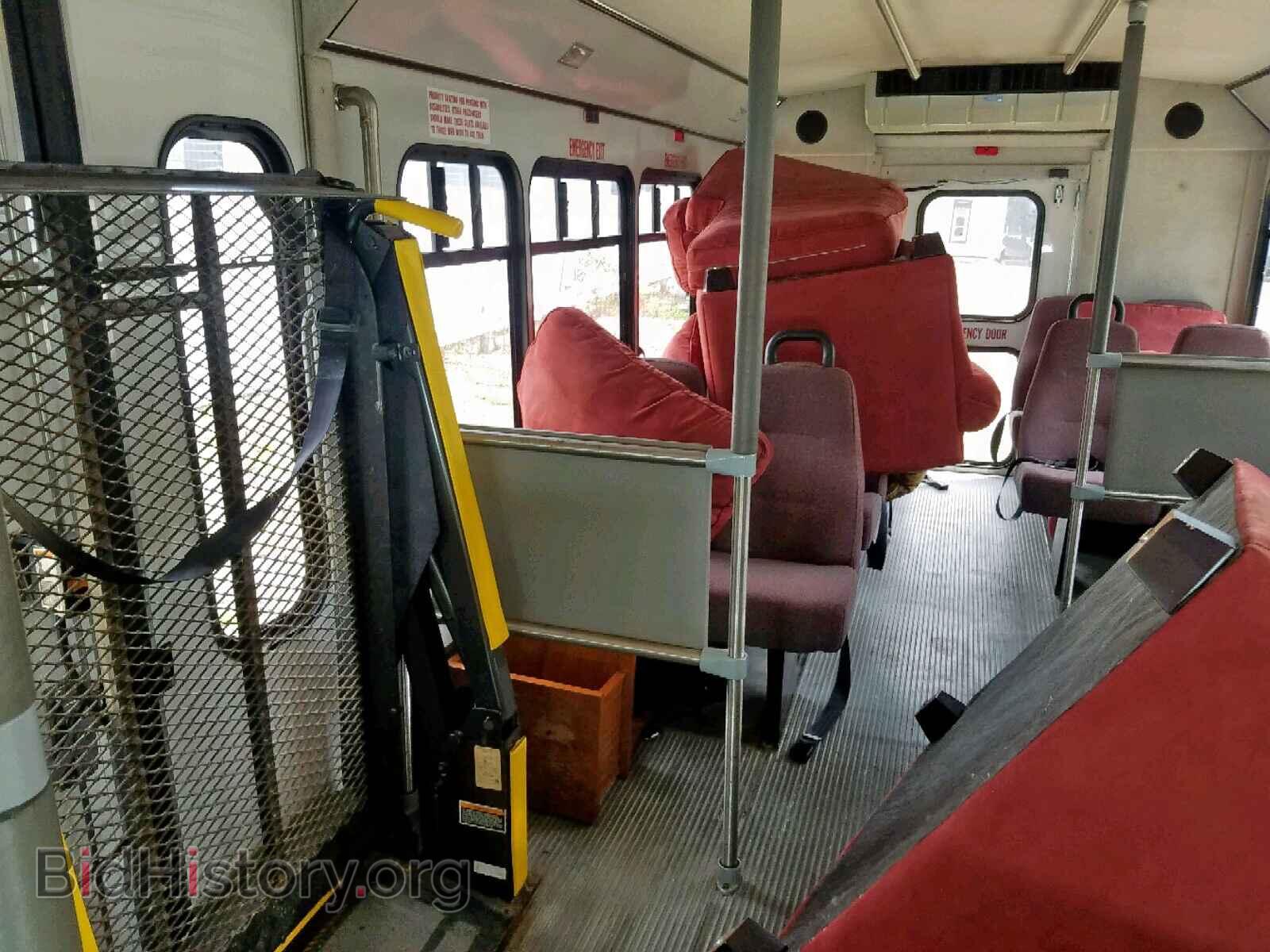 2004 FORD ECONOLINE - VIN: 1FDXE45P44HB50659 - Фото 9