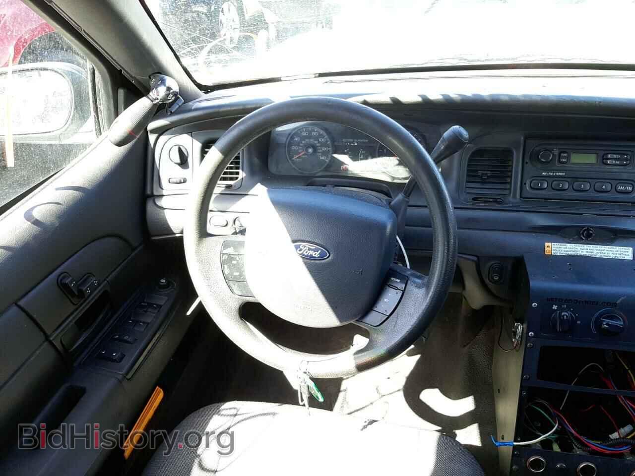 2011 FORD CROWN VIC - VIN: 2FABP7BV2BX182753 - Фото 9