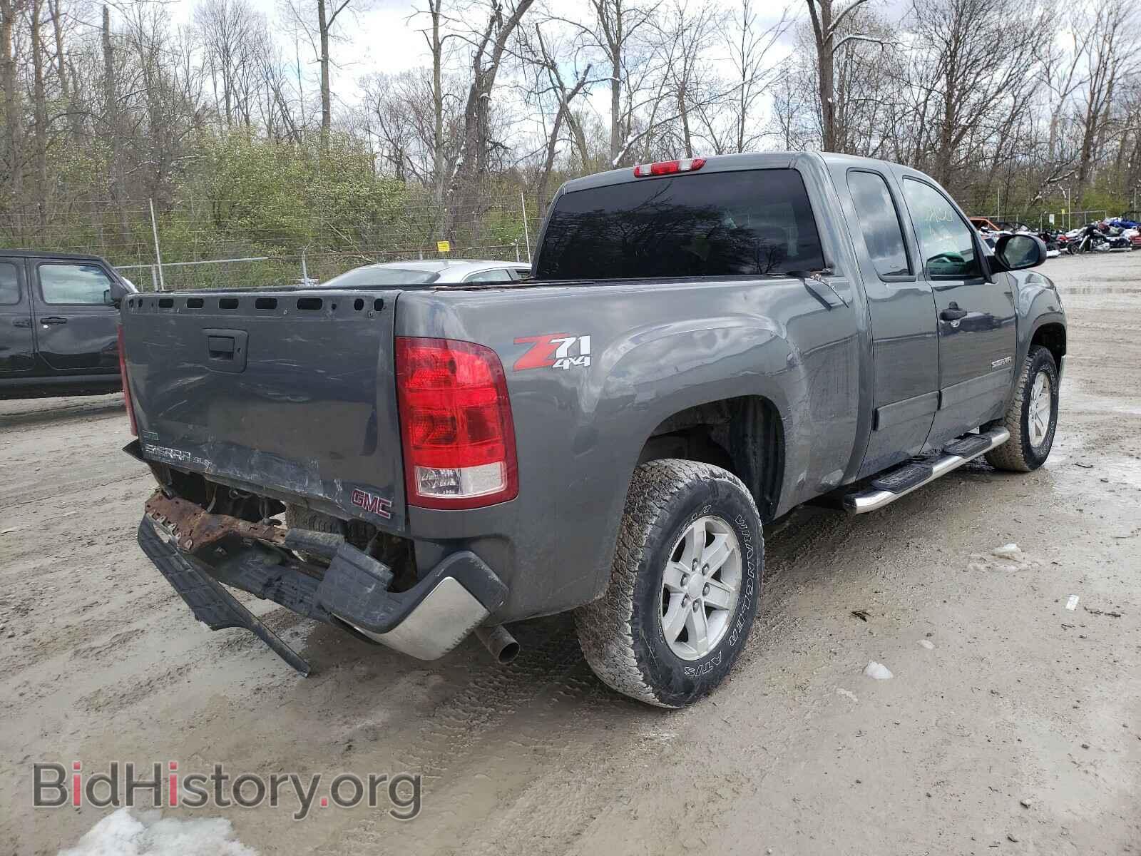 2011 GMC SIERRA - VIN: 1GTR2VE34BZ128810 - Фото 4