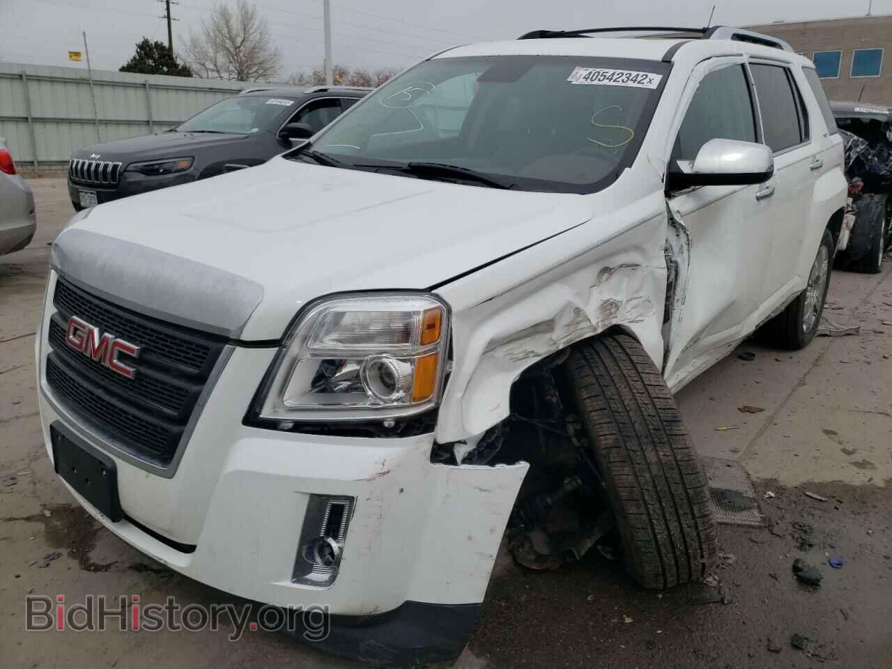 2012 GMC TERRAIN - VIN: 2GKFLWE52C6156369 - Photo 2