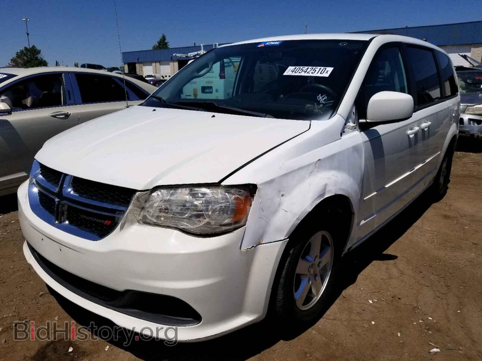 2013 DODGE CARAVAN - VIN: 2C4RDGCG5DR654064 - Фото 2