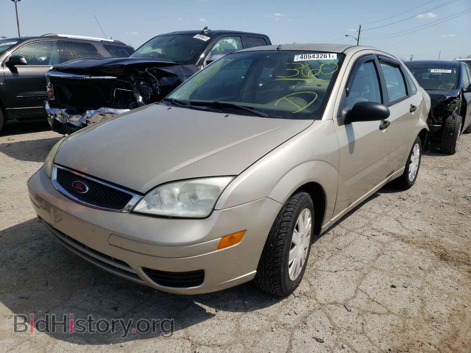 2006 FORD FOCUS - VIN: 1FAFP34N16W121533 - Фото 2