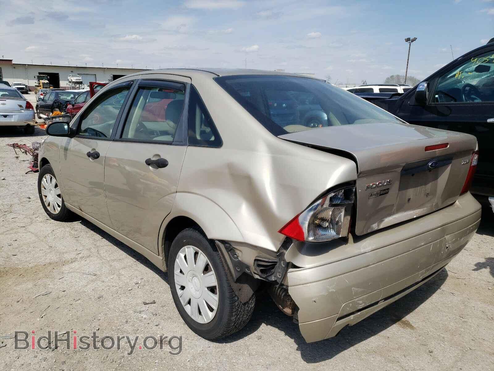 2006 FORD FOCUS - VIN: 1FAFP34N16W121533 - Фото 3