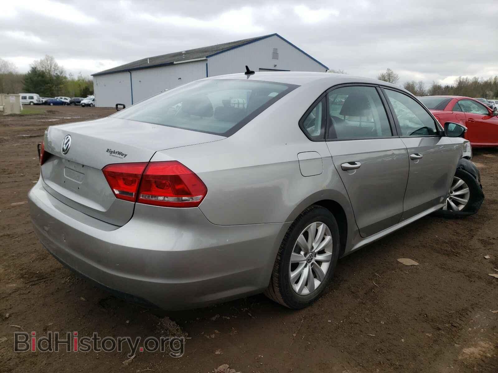 2012 VOLKSWAGEN PASSAT - VIN: 1VWAH7A31CC096543 - Фото 4