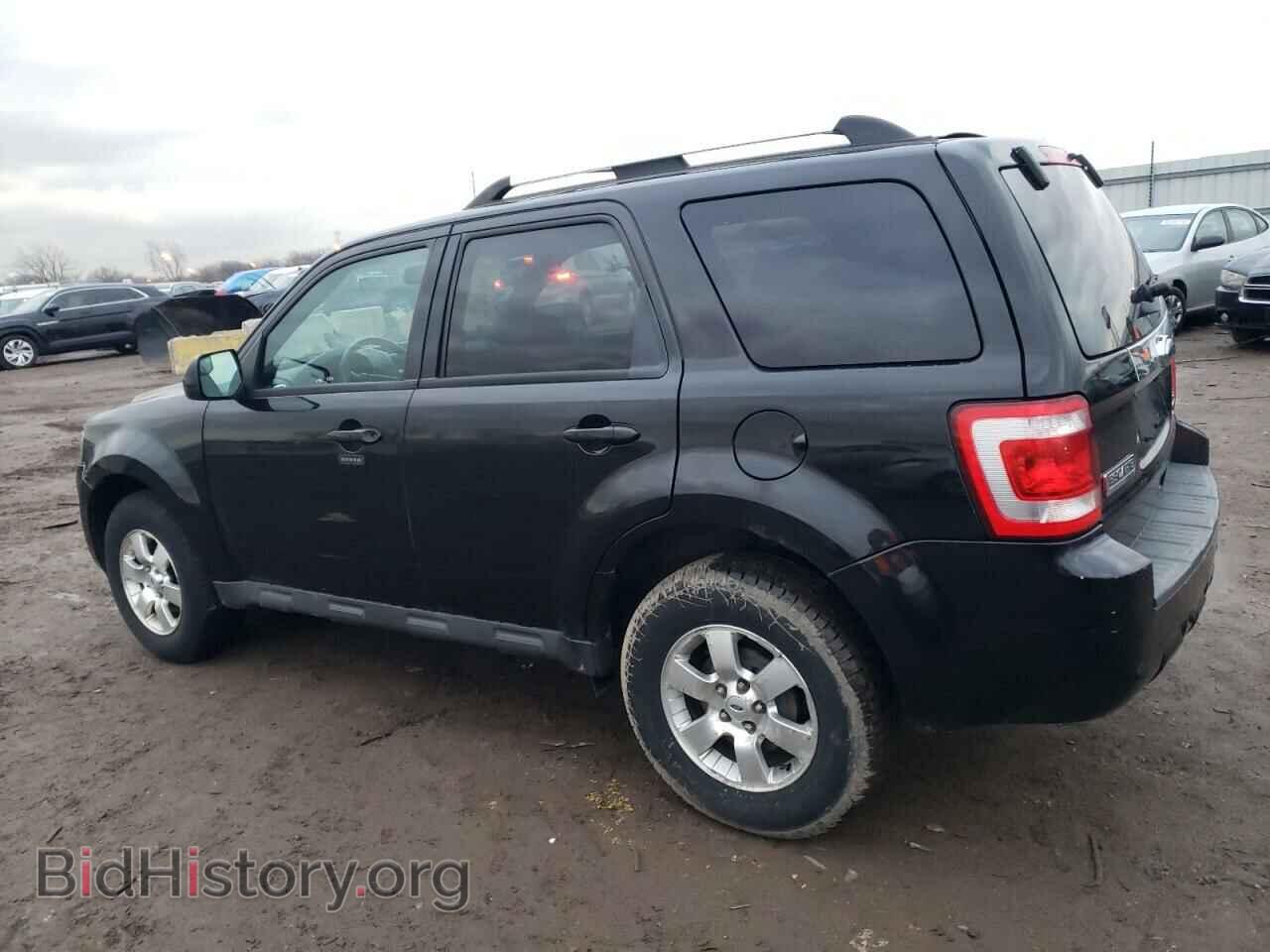 2011 FORD ESCAPE - VIN: 1FMCU9EG8BKB70864 - Фото 2