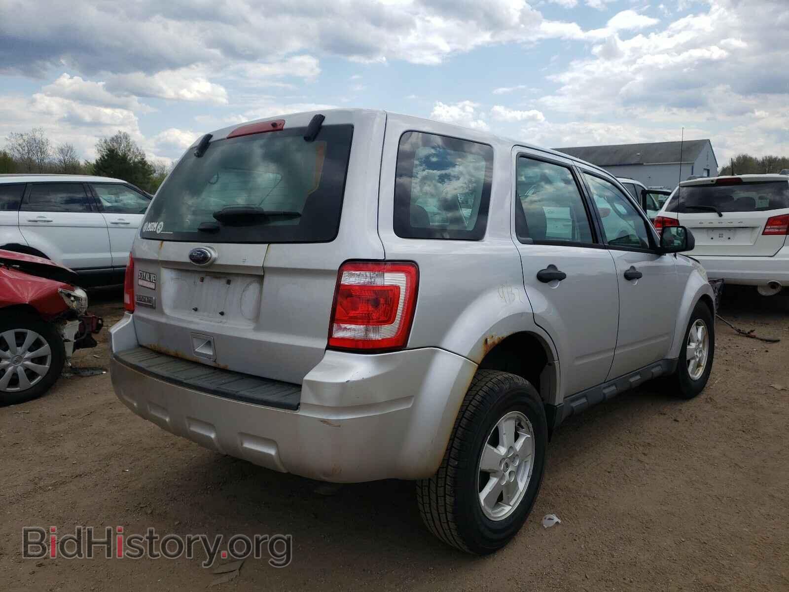 2011 FORD ESCAPE - VIN: 1FMCU0C76BKA97251 - Фото 4