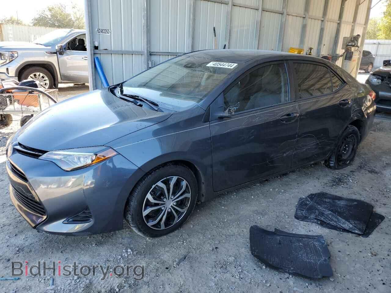 Photo 5YFBURHE9HP590251 - TOYOTA COROLLA 2017