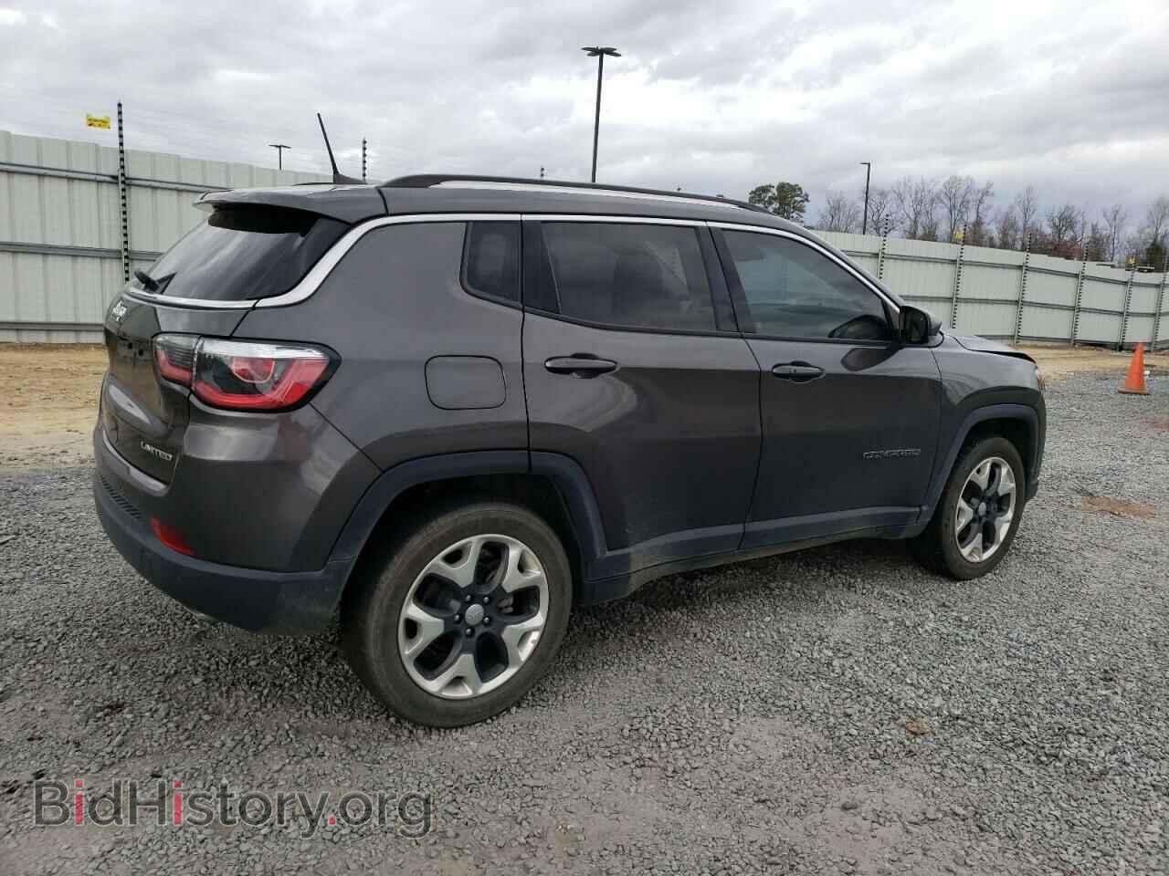 2018 JEEP COMPASS - VIN: 3C4NJCCB0JT358155 - Фото 3