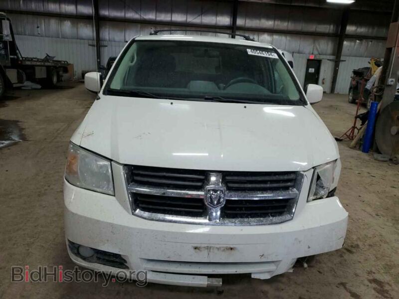2010 Dodge CARAVAN (VIN 2D4RN5D19AR396092) — photo 5 of 13