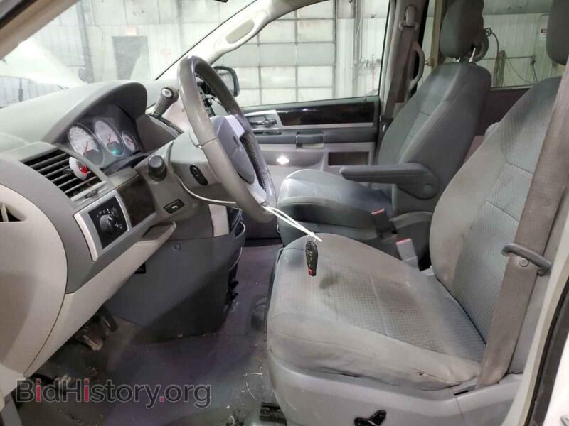 2010 Dodge CARAVAN (VIN 2D4RN5D19AR396092) — photo 7 of 13
