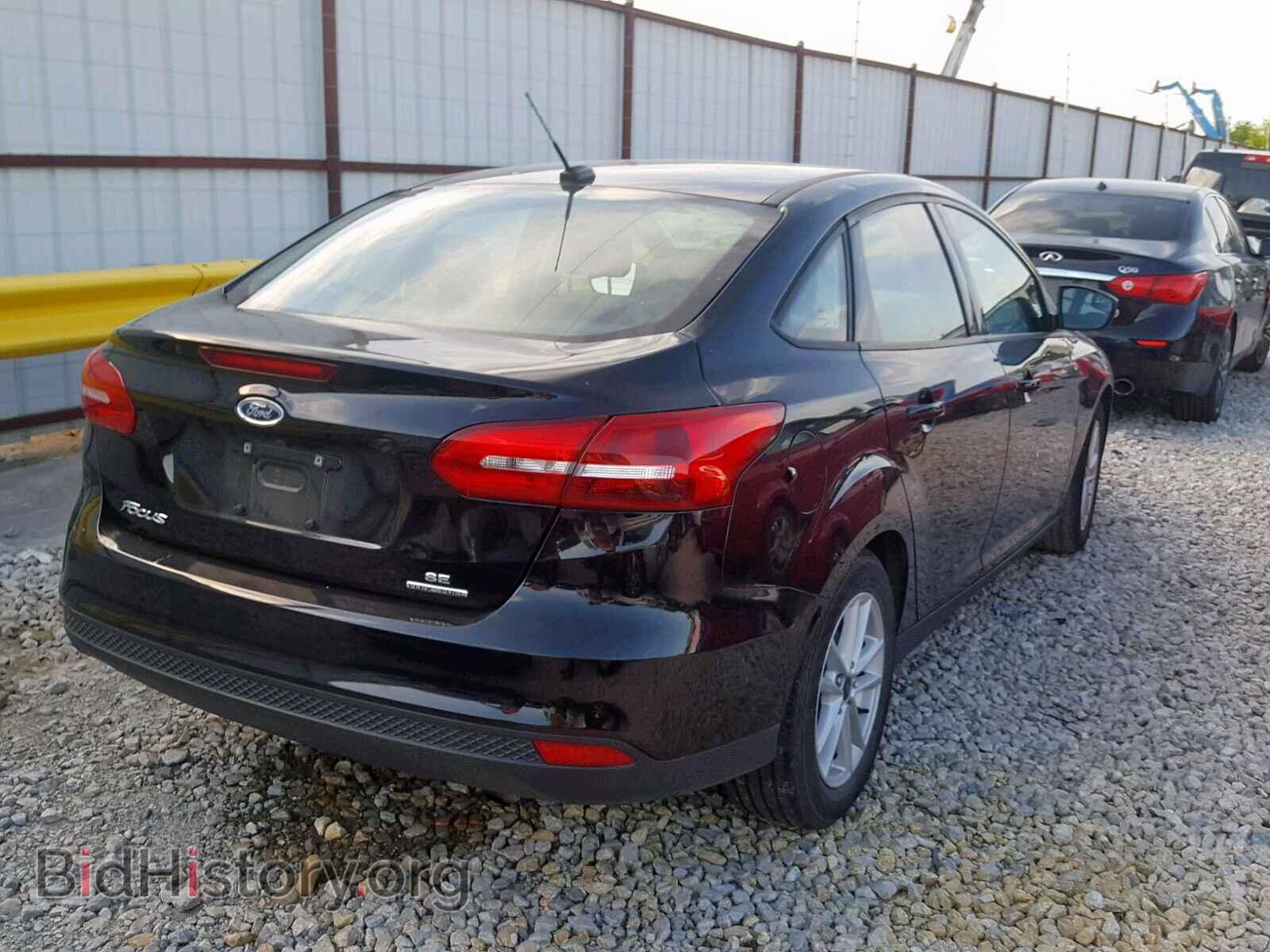 2016 FORD FOCUS SE - VIN: 1FADP3F2XGL359765 - Фото 4