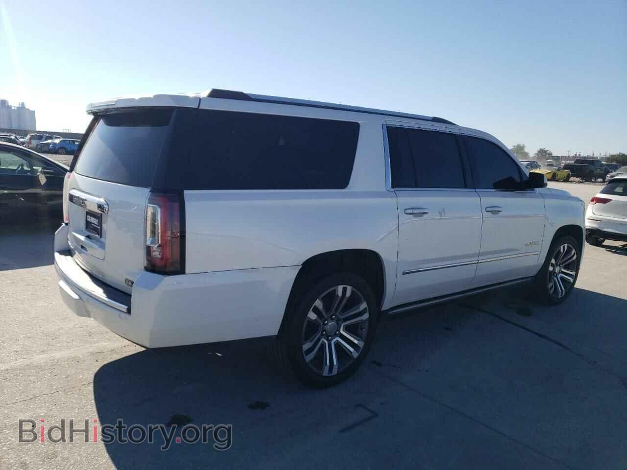2019 GMC YUKON - VIN: 1GKS1HKJ2KR142623 - Фото 3
