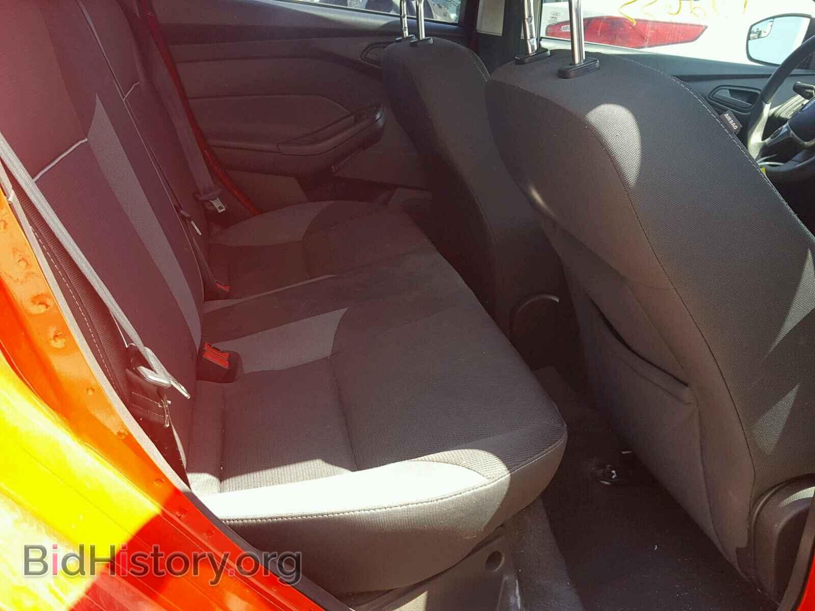 2012 Ford FOCUS (VIN 1FAHP3F27CL195970) — photo 6 of 10