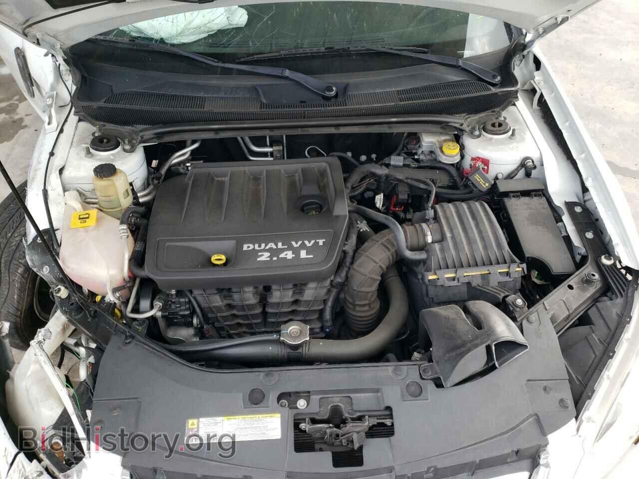 2011 CHRYSLER 200 - VIN: 1C3BC2EB3BN554911 - Фото 11