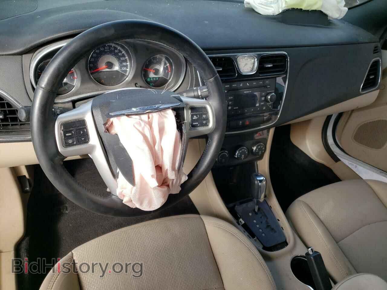 2011 CHRYSLER 200 - VIN: 1C3BC2EB3BN554911 - Фото 8