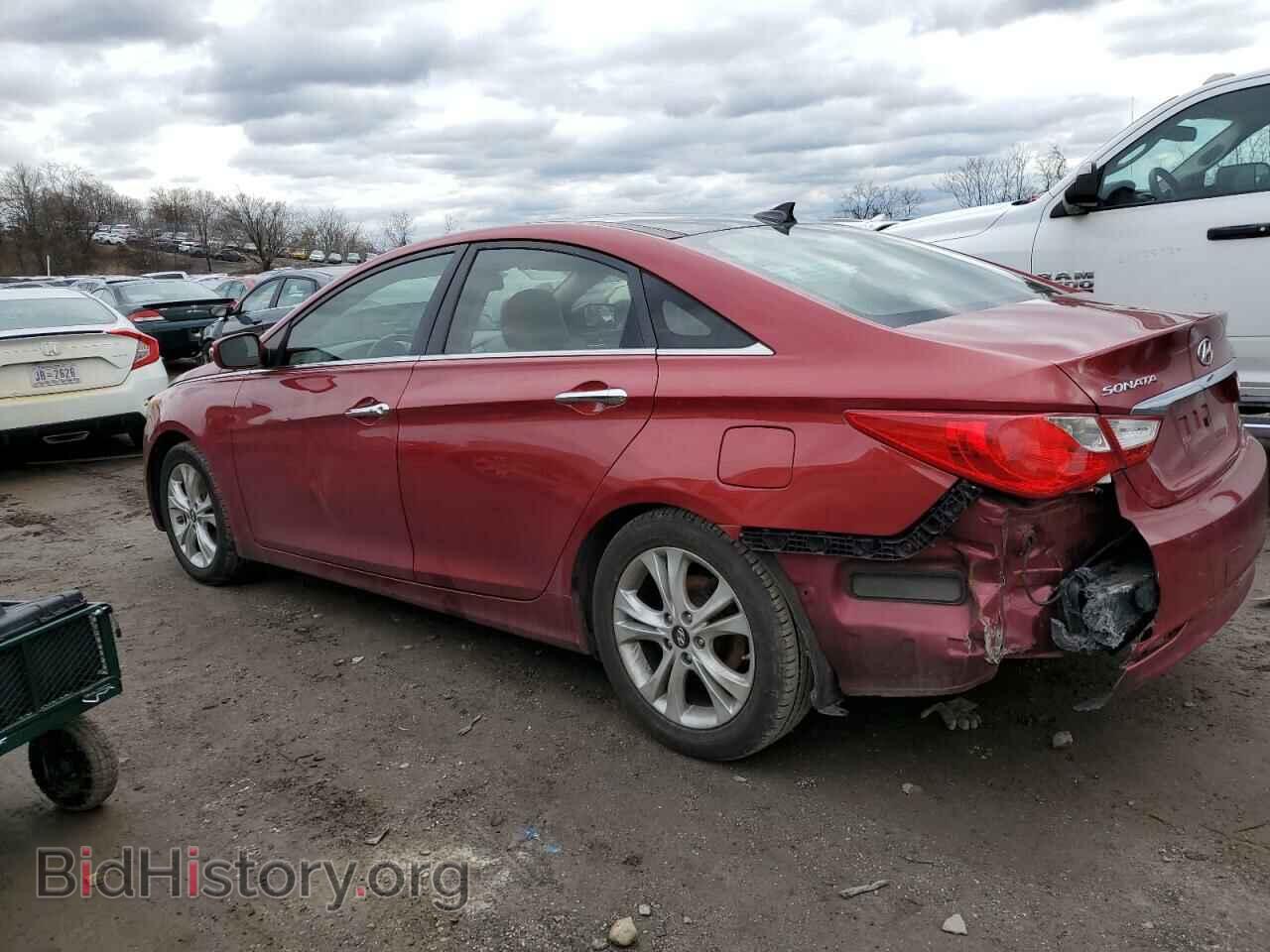 2013 HYUNDAI SONATA - VIN: 5NPEC4AC0DH628596 - Фото 2